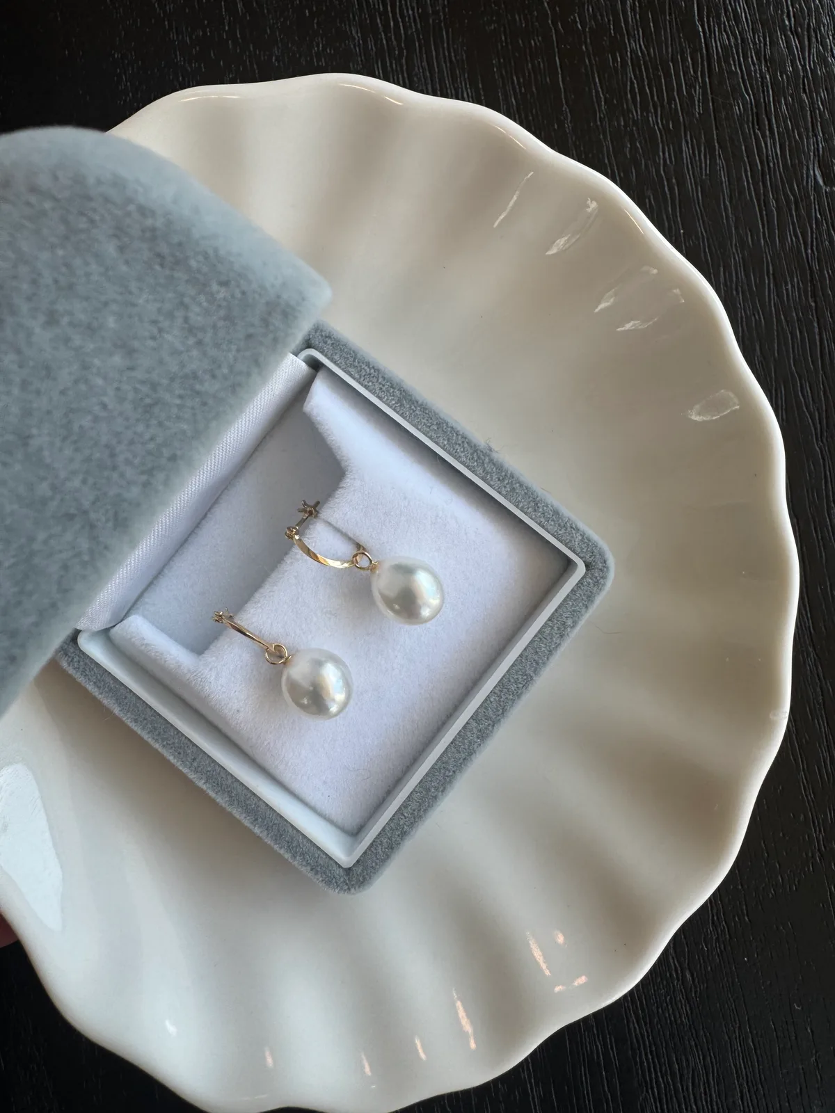 Nature Signature - South Sea Keshi Drop Earrings