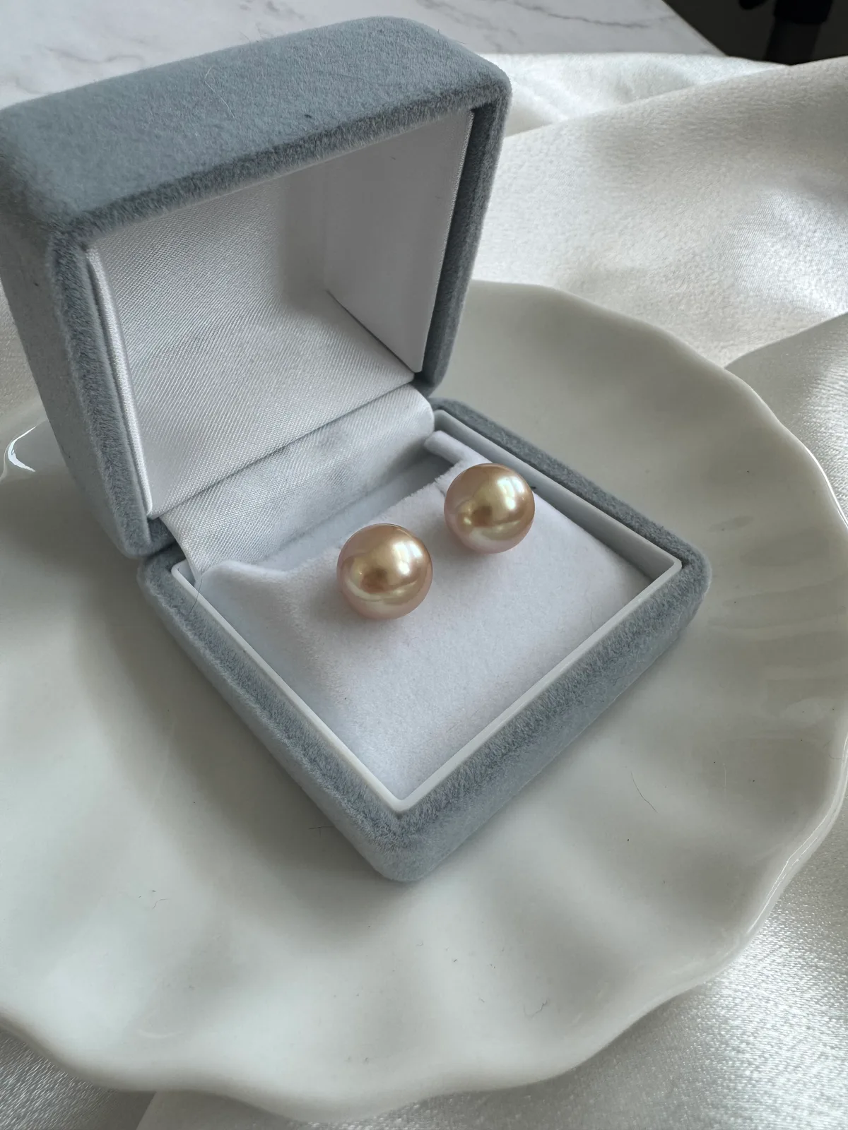 Soul Signature - Gold South Sea Earrings