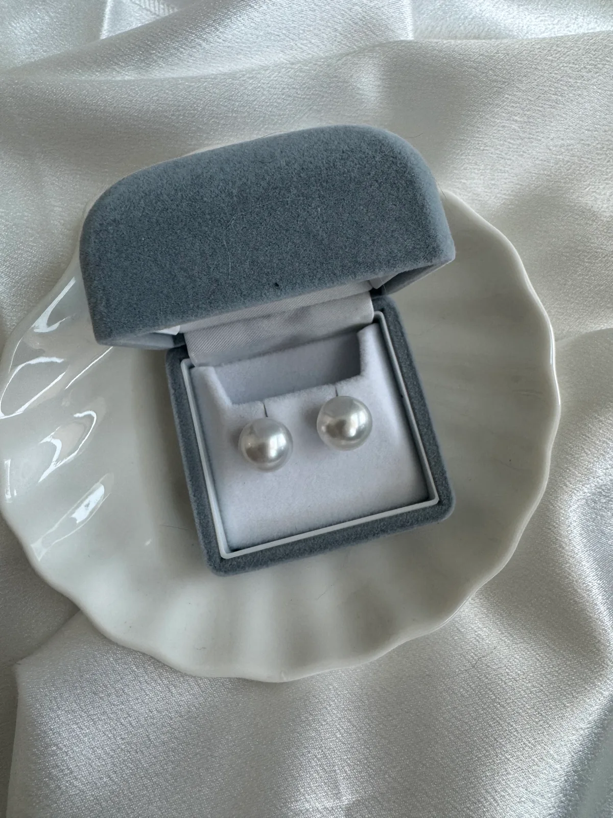 Soul Signature - South Sea Earrings (Phoenix 13mm)