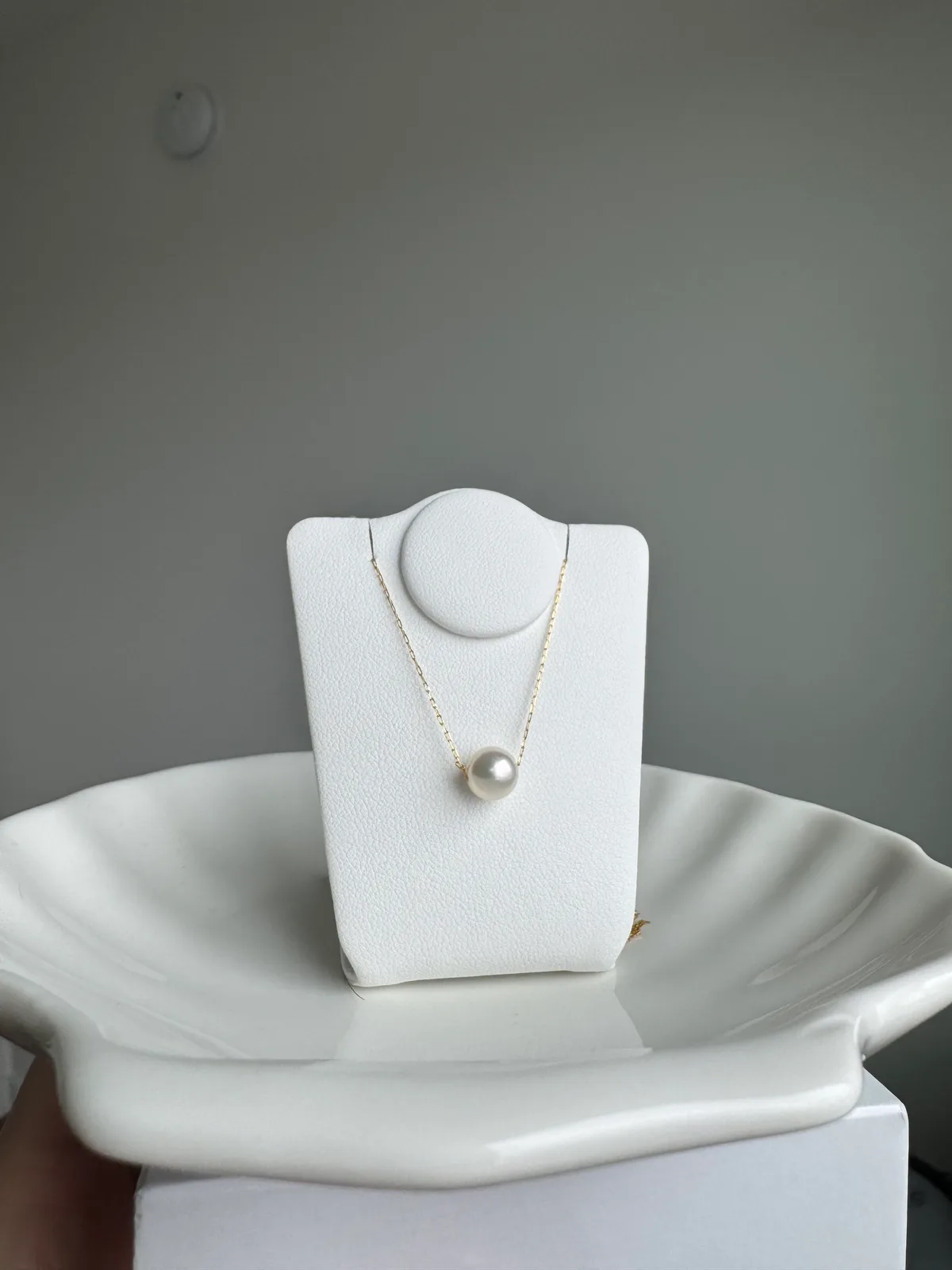 Lumie Signature - Akoya Classic Pendant