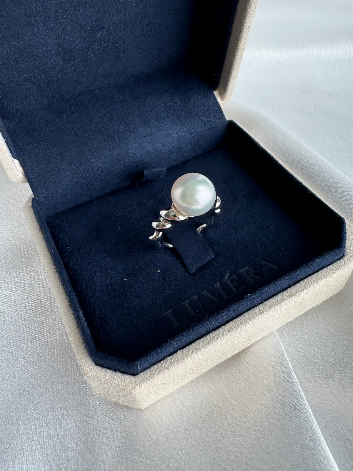 Soul Signature - South Sea Wave Ring
